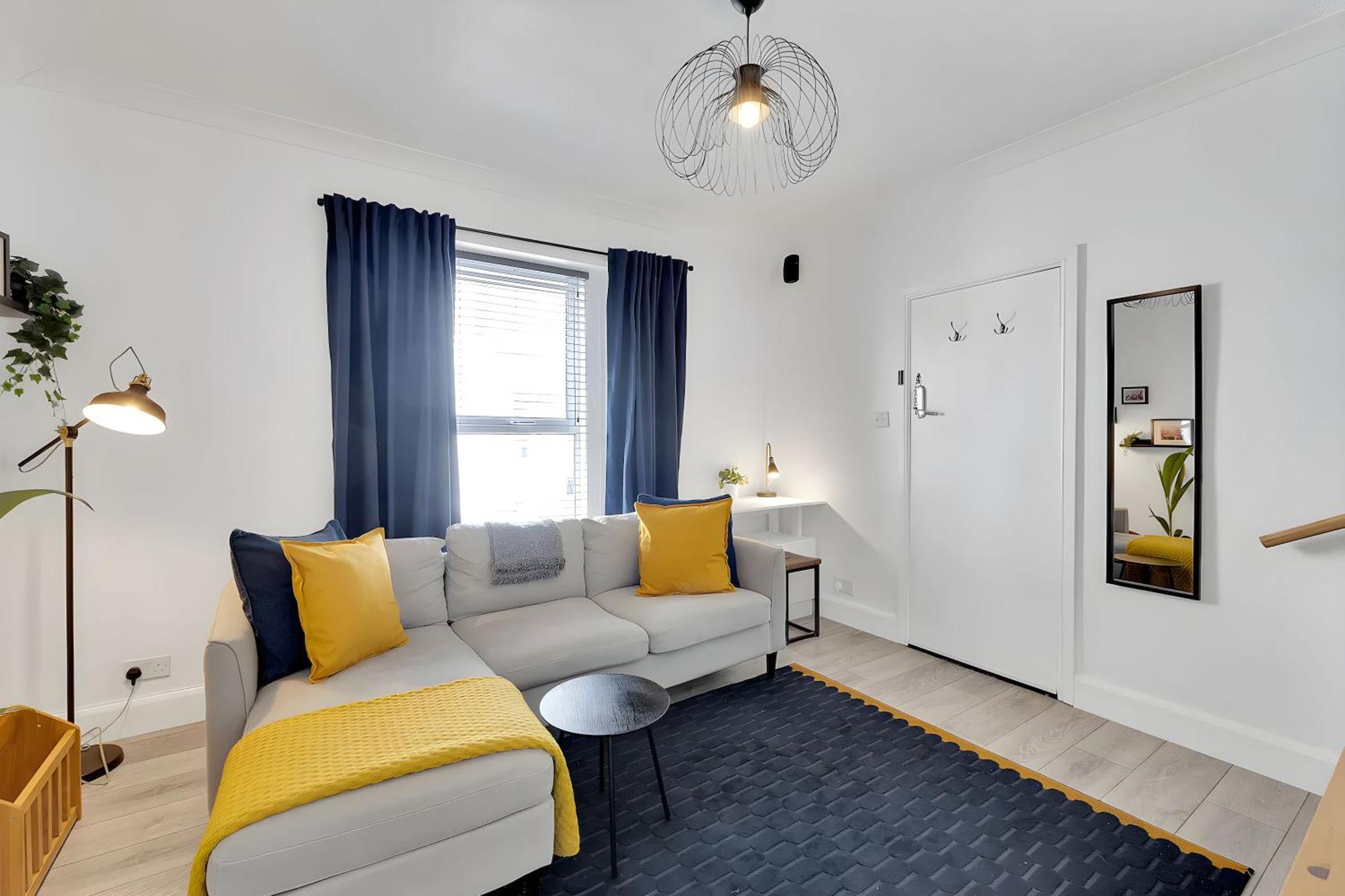 City Centre 2 Bedroom Apt - Free Parking - Wifi - Smart Tv Plymouth Exterior foto
