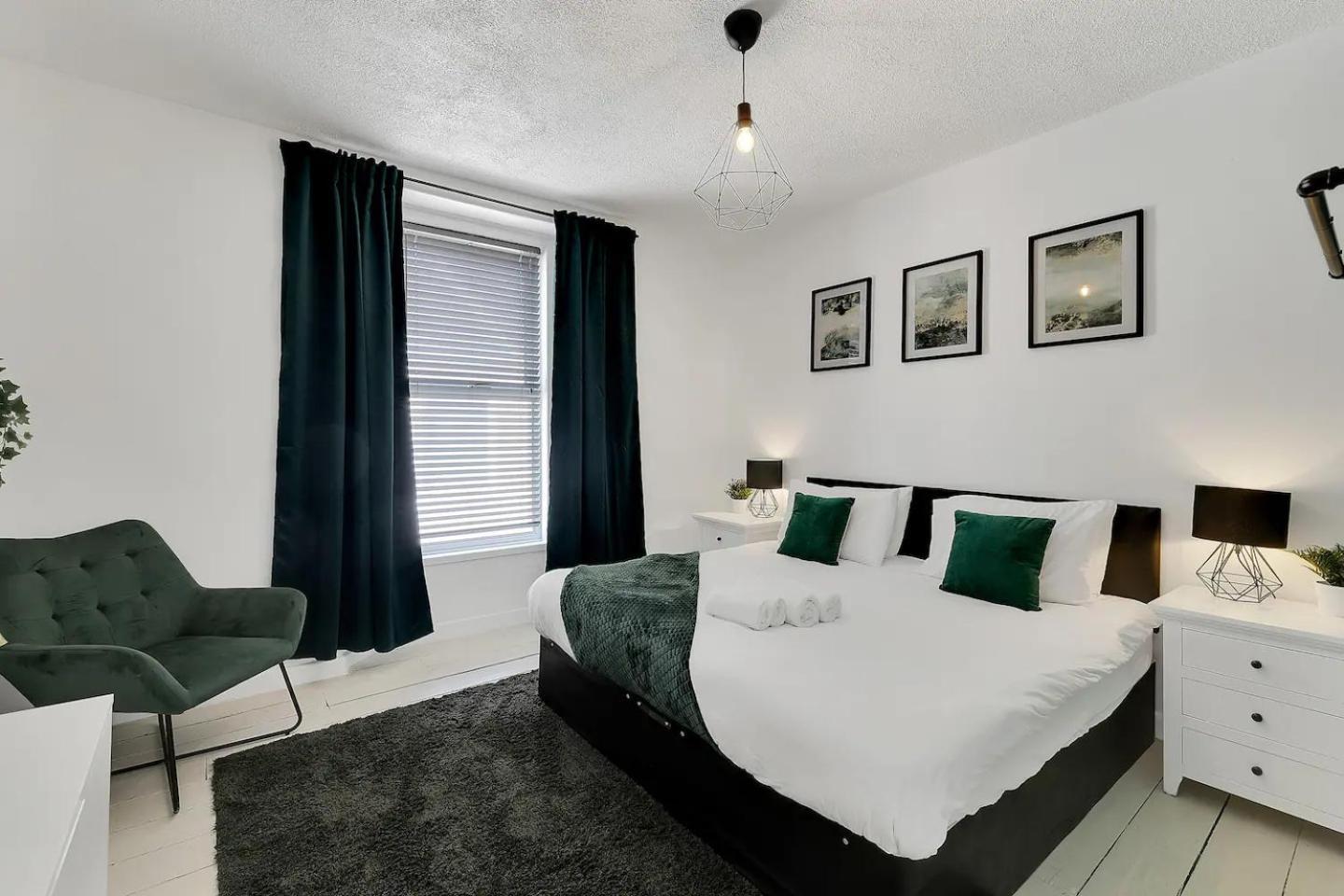 City Centre 2 Bedroom Apt - Free Parking - Wifi - Smart Tv Plymouth Exterior foto