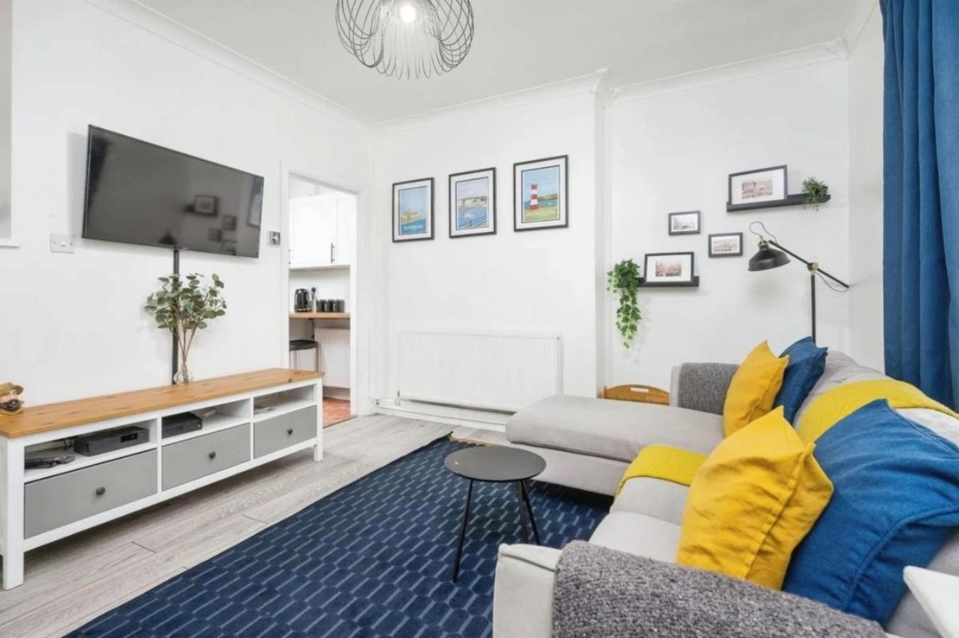 City Centre 2 Bedroom Apt - Free Parking - Wifi - Smart Tv Plymouth Exterior foto