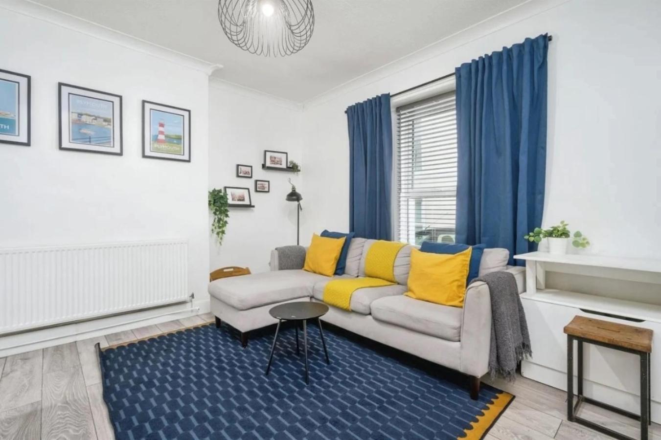 City Centre 2 Bedroom Apt - Free Parking - Wifi - Smart Tv Plymouth Exterior foto